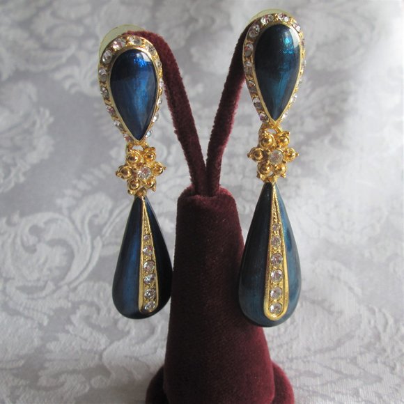 VINTAGE STAR BRIGHT - ROYAL and CRYSTAL TEARDROP EARRINGS - NWOT - Picture 3 of 15
